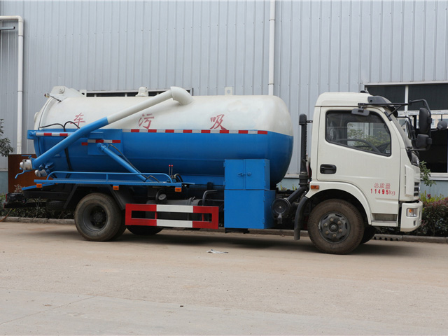 清洗吸污車漏油常見原因是什么？